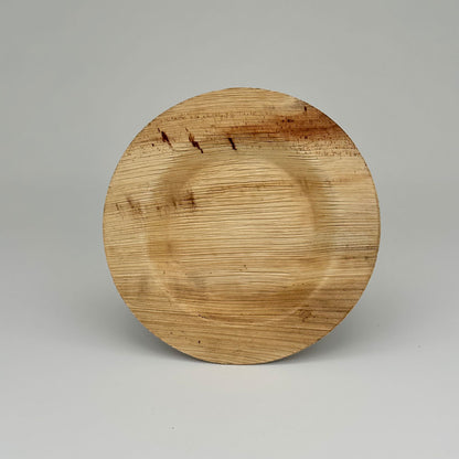 9" Round Lip Palm Leaf Plate