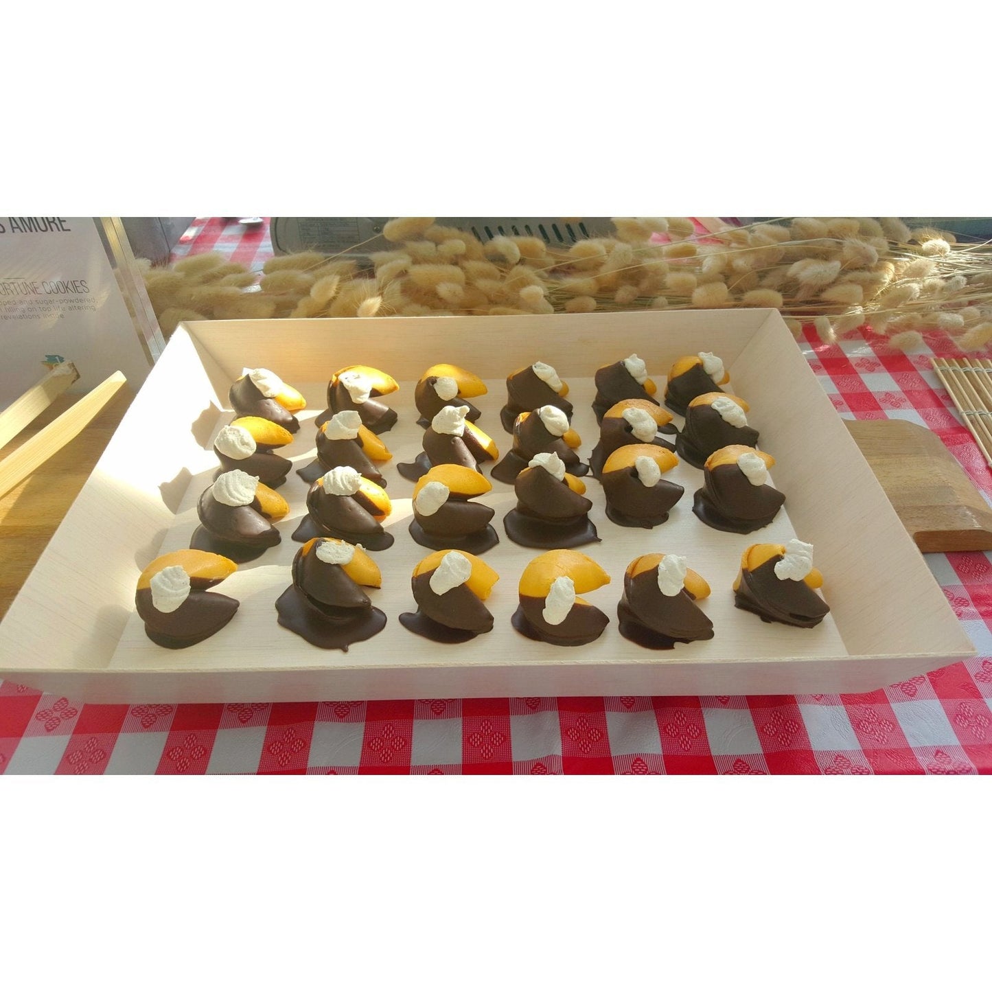 11" x 15" x 1.25" Fixed Side Large Tray (10 count Retail Pack) ESTIMATED RESUPPLY 2/15/21-VerTerra Dinnerware