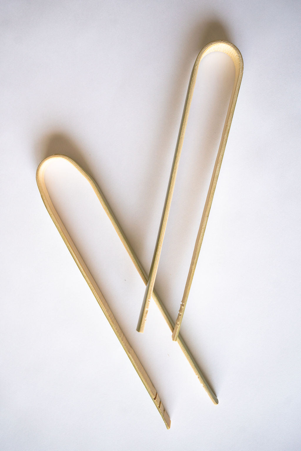 6.5"  Wooden Serving Tongs